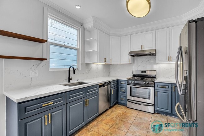 Building Photo - Outer Sunset: Updated Single Family Home w/ Bonus Rooms, Deck, Yard, Garage, EV Charger, Power Wa...