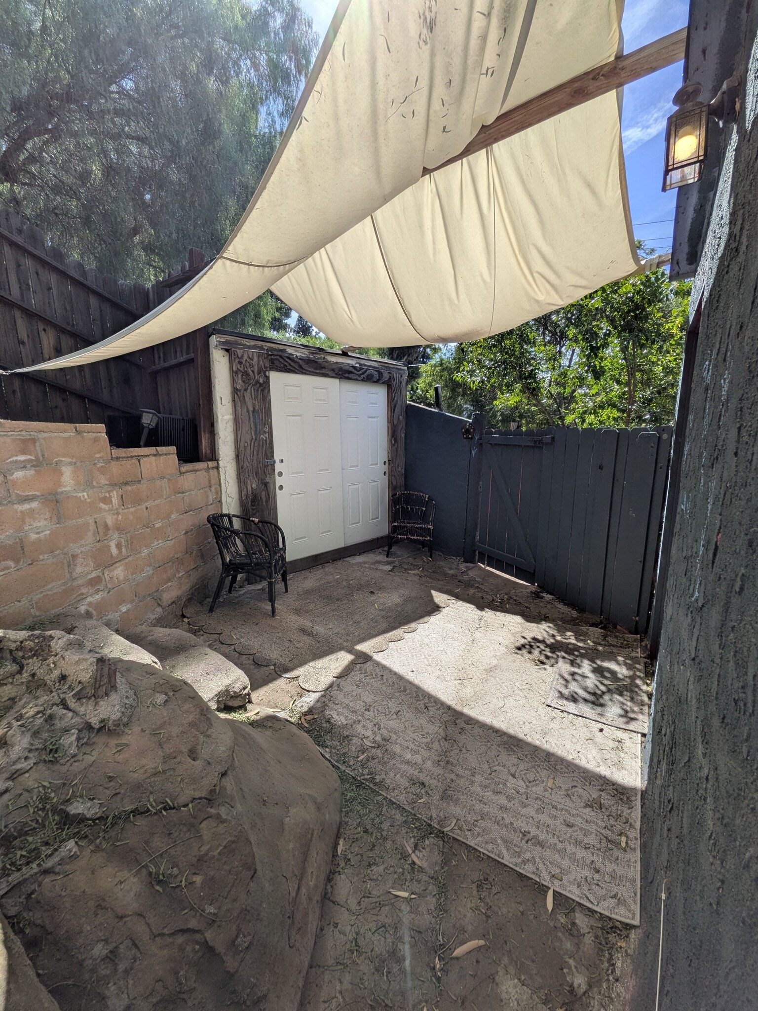 Building Photo - 9401 Notre Dame Ave