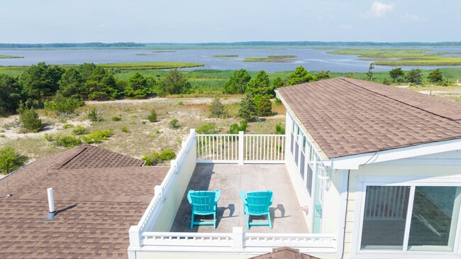 Building Photo - 29331 Clifton Shores Dr