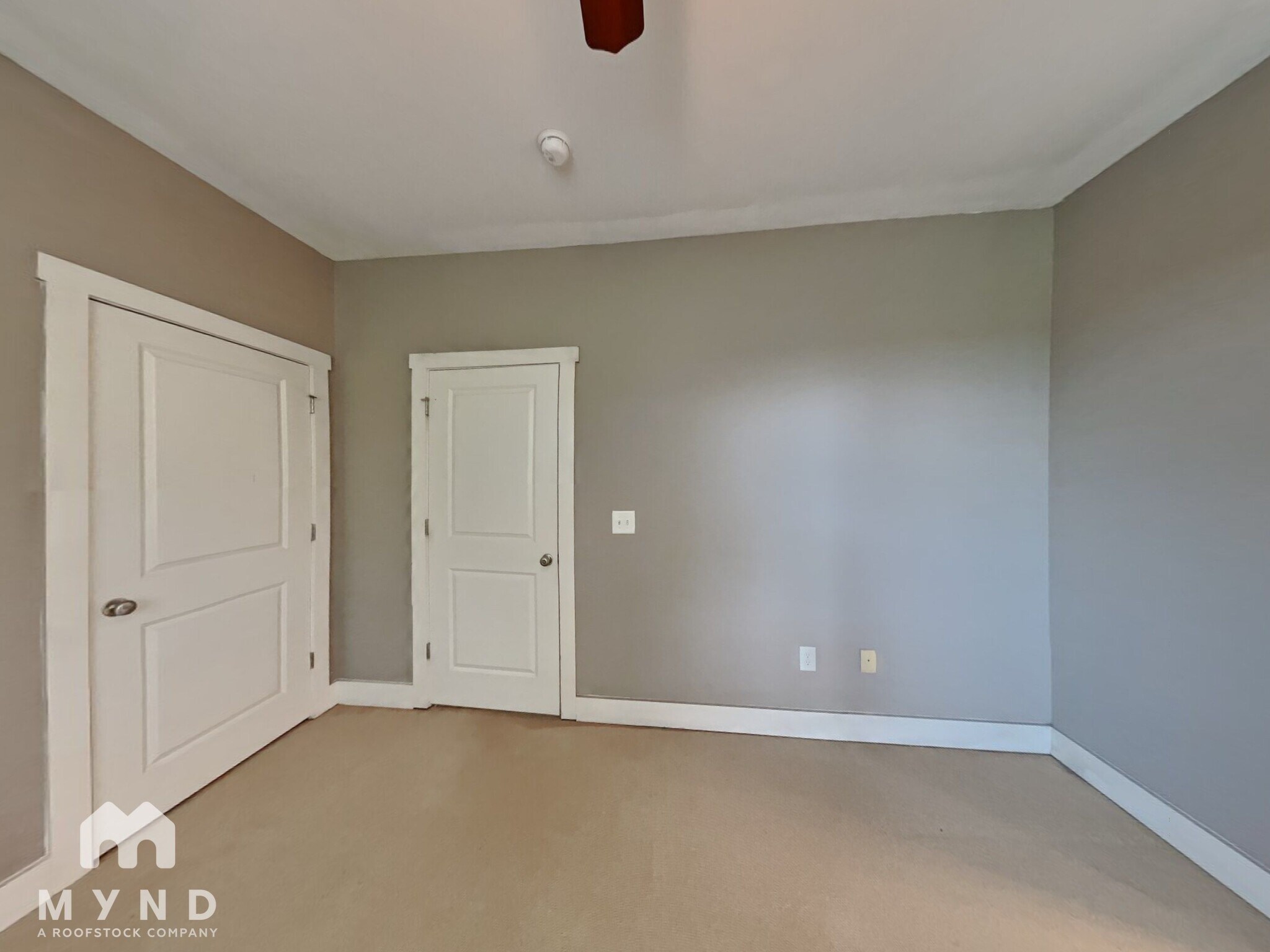 Building Photo - 169 Herring St