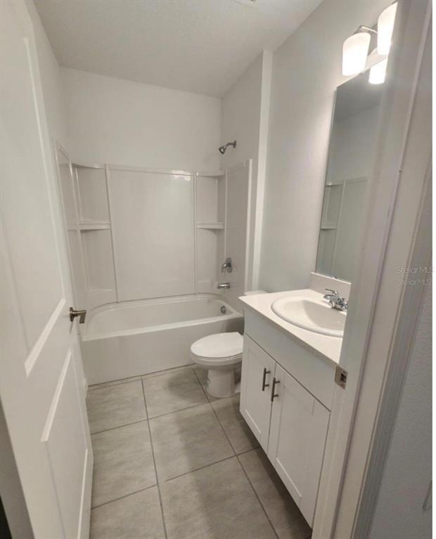 Building Photo - 208 Acorn Rd