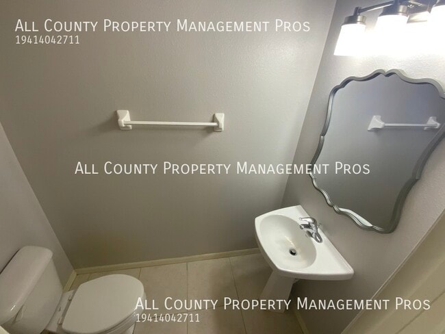 Building Photo - 3429 Parkridge Cir