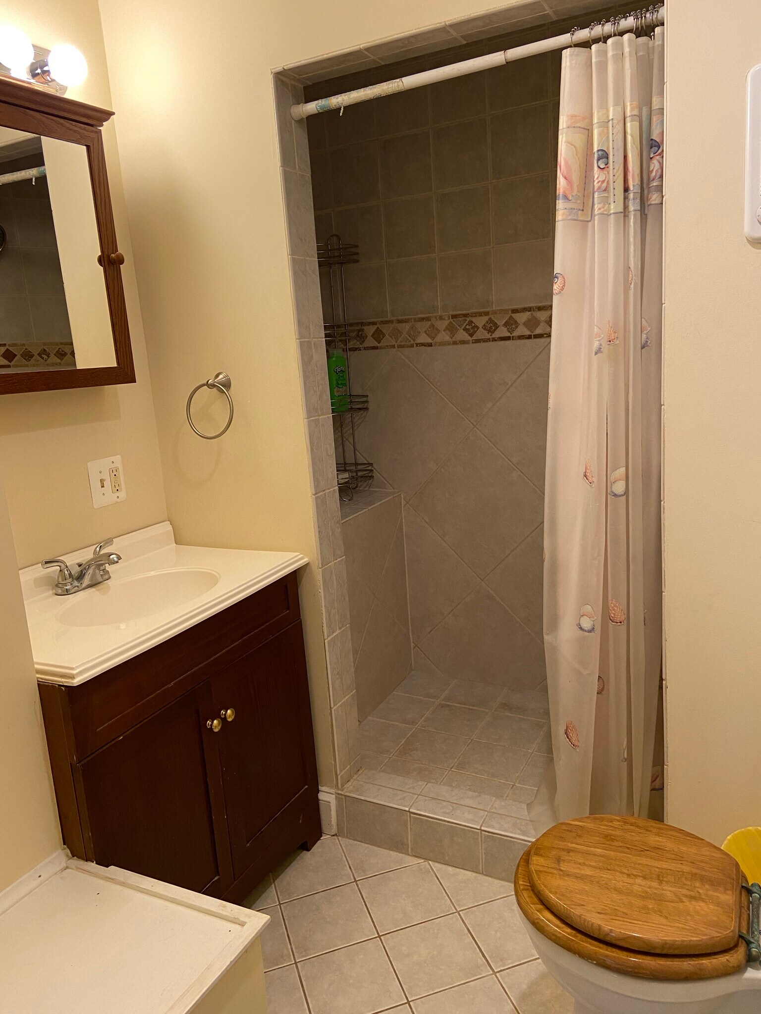 Building Photo - 12707 Furnace Mountain Rd