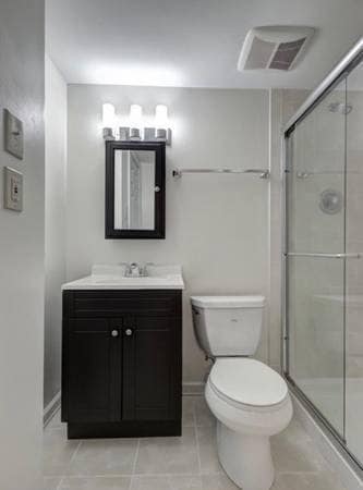 Building Photo - 10430 Armstrong St