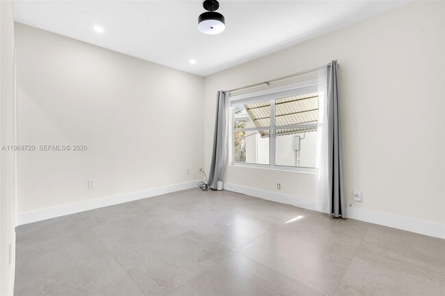 Building Photo - 52 NW 47th St