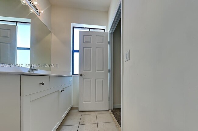 Building Photo - 10554 W 33rd Way