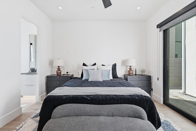 Building Photo - 4544 N Evans Dr