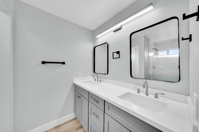 Building Photo - 520 Arrowhead Trail