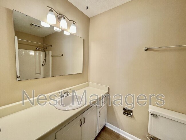 Building Photo - 5967 Lake Trail Dr