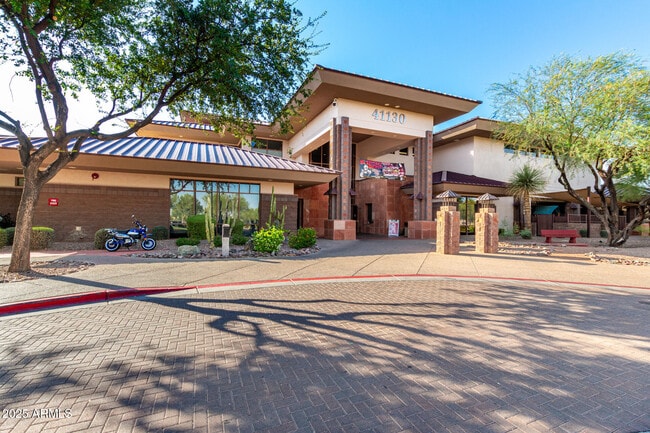 Building Photo - 42424 N Gavilan Peak Pkwy
