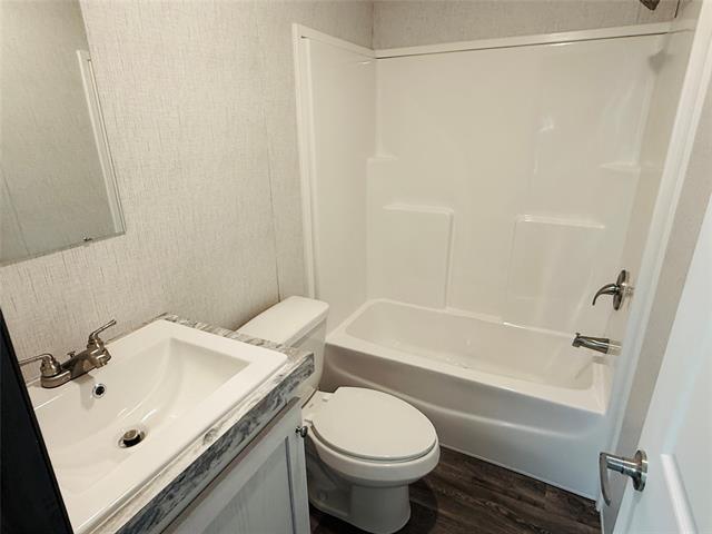 Building Photo - 3003 Elmwood Dr