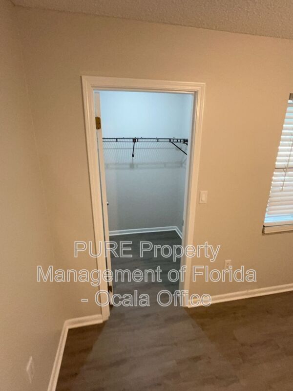 Building Photo - 3135 SW 97th St