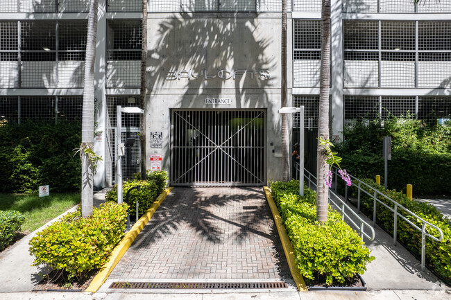 Entrance - Baylofts Condominiums