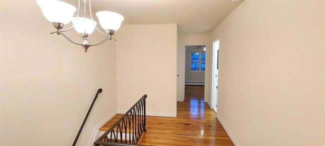 Building Photo - 109 Roosevelt Dr
