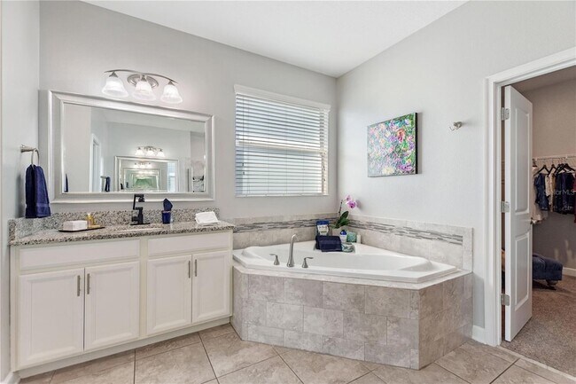 Building Photo - 4608 Egg Harbor Dr