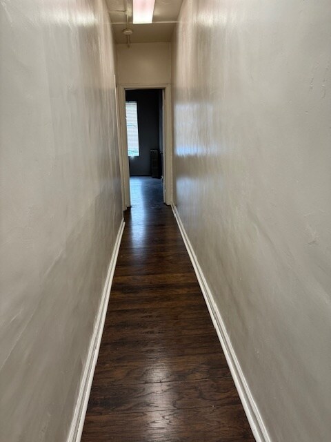 Building Photo - 1648 Appleton St