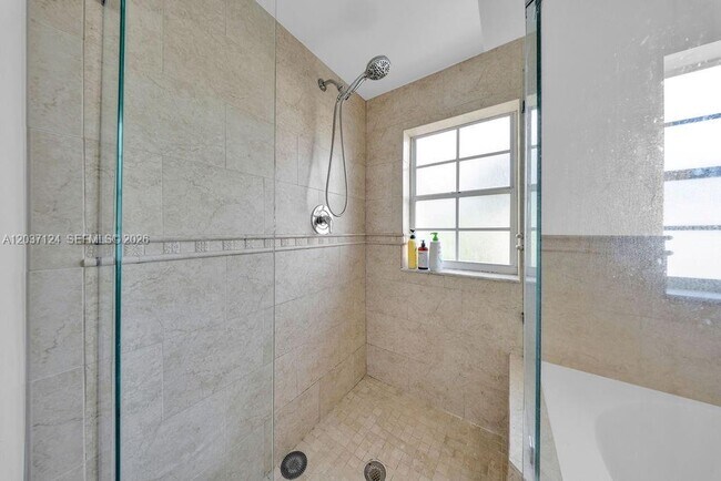 Building Photo - 11351 SW 63rd Terrace