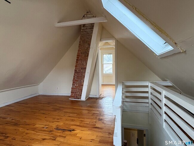 Building Photo - 151 Fitch St