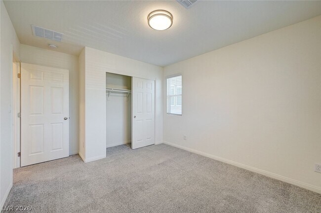 Building Photo - 185 Lilt Ave