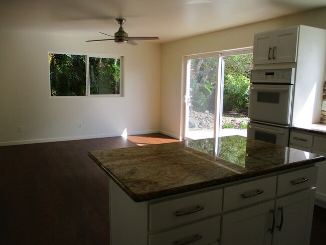 Building Photo - Gorgeous Home in Kua'aina Ridge