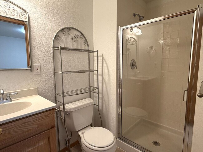 Building Photo - Elevated Living in Fort Collins – Stylish 3 Bed 3.5 Bath Home