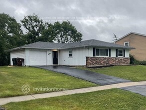 Building Photo - 17771 Sarah Ln