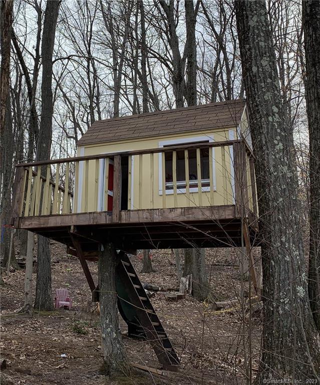 Building Photo - 36 Old Johnson Ln