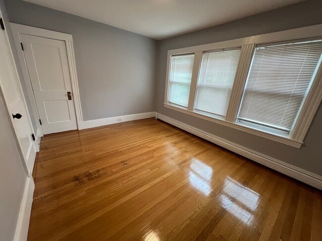 Building Photo - 41 Cleveland Ave