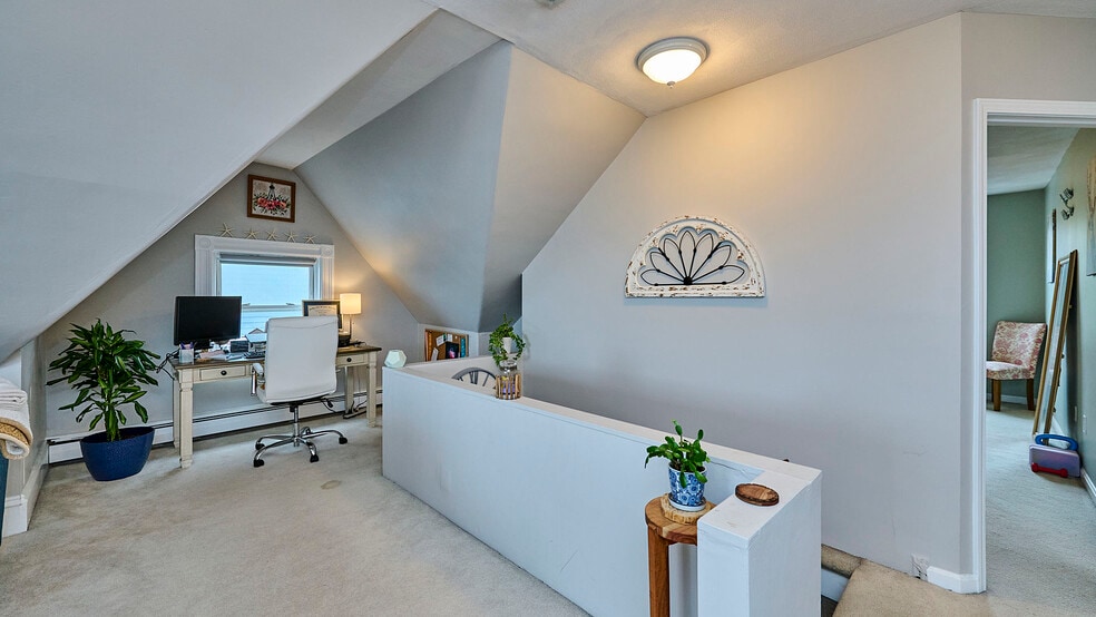 Office Nook - 97 Grovers Ave