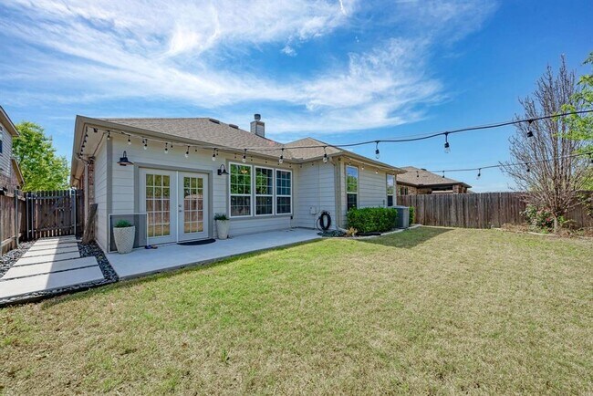 Building Photo - 1412 Berlin Ln