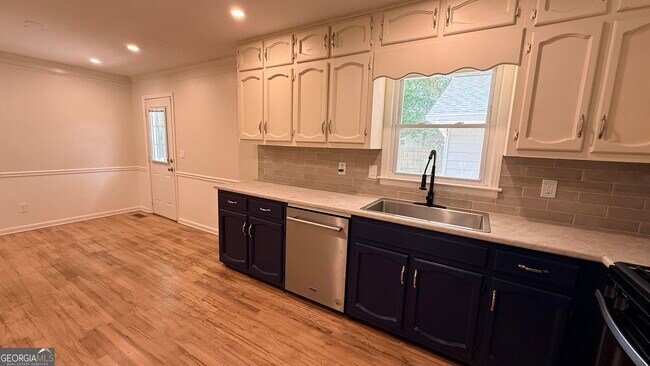 Building Photo - 60 Timber Mill Cir
