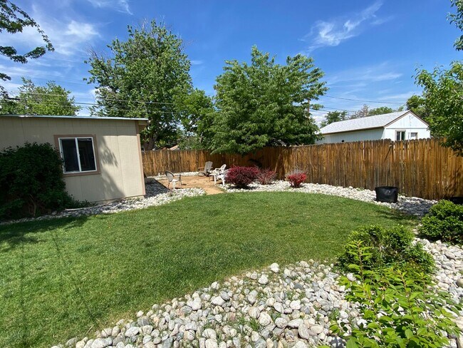 Building Photo - Charming Updated 3-Bedroom Home Just North...