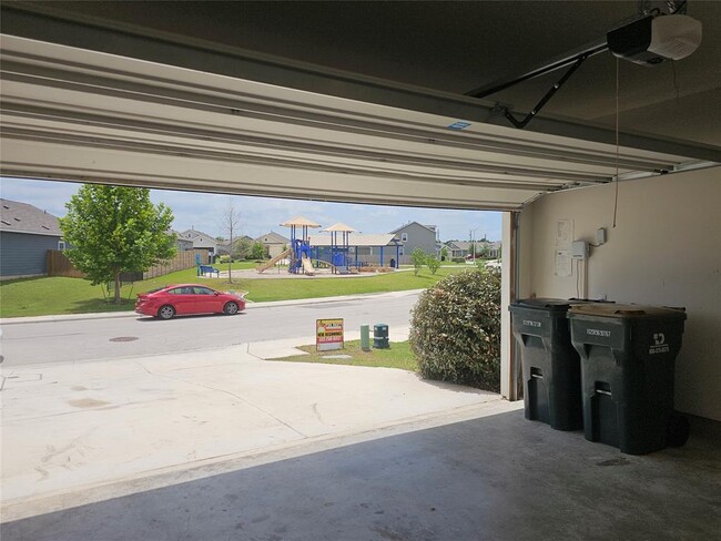 Building Photo - 228 Gabriels Bluff Dr