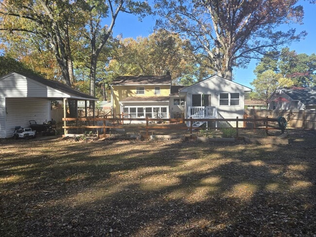 Building Photo - 509 Frank Ln