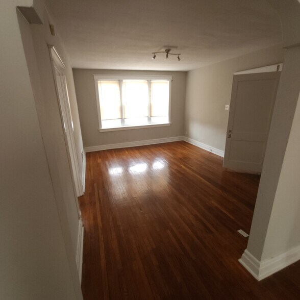 Building Photo - 4710 Delor St