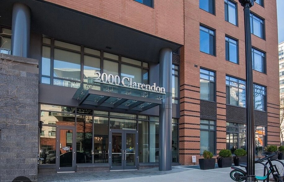 Building Photo - 2000 Clarendon Blvd