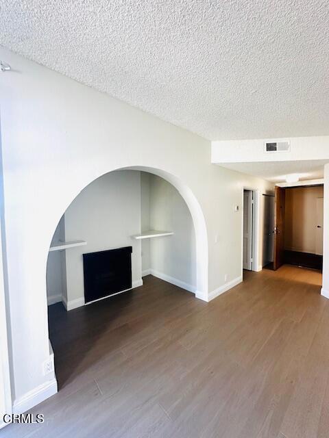 Building Photo - 350 Paseo De Playa