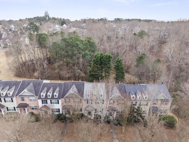 Building Photo - 1010 Society Way