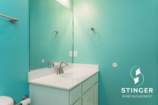 Building Photo - 28 Spearmint Cir