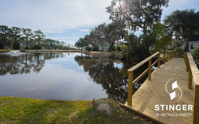 Building Photo - 43 Sommer Lake Dr