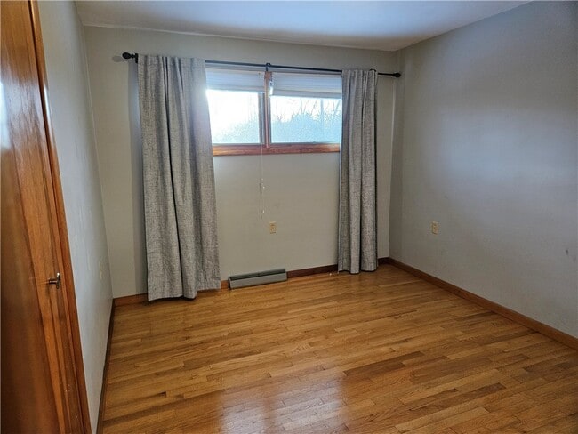 Building Photo - 1415 Slaterville Rd