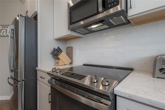 Building Photo - 2469 Stapleford Pl