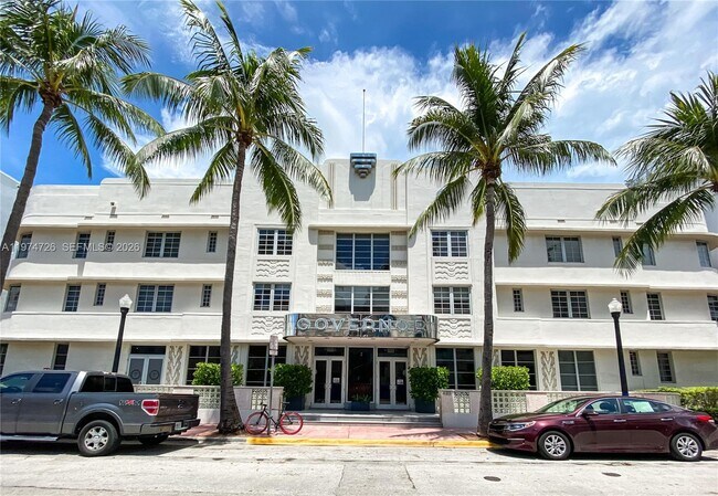 Building Photo - 435 21st St