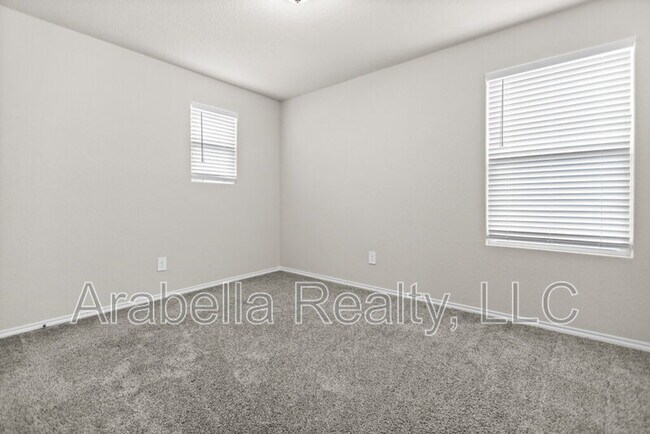 Building Photo - 14550 Open Range Rd