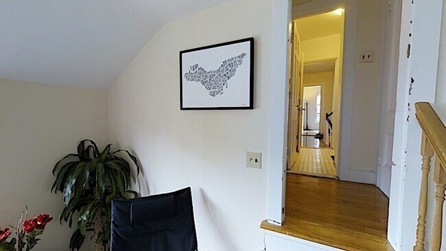 Building Photo - 60 Atherton St