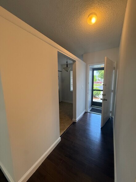 Building Photo - 18595 Egret Way
