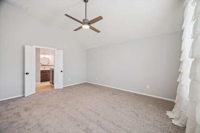 Building Photo - 8146 Black Percher St