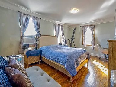 Building Photo - 41-16 47th Ave