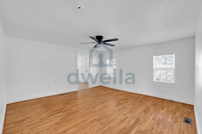 Building Photo - Fully Renovated 3-Bedroom Home in Gaffney—Convenient Access to Interstates & Spartanburg!