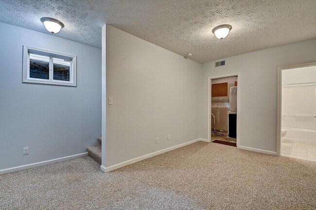 Building Photo - 1407 E New York St
